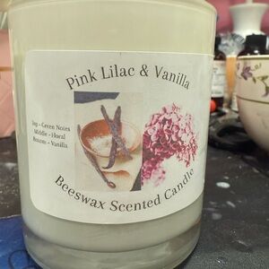 Pink Lilac & Vanilla Beeswax Scented Candle